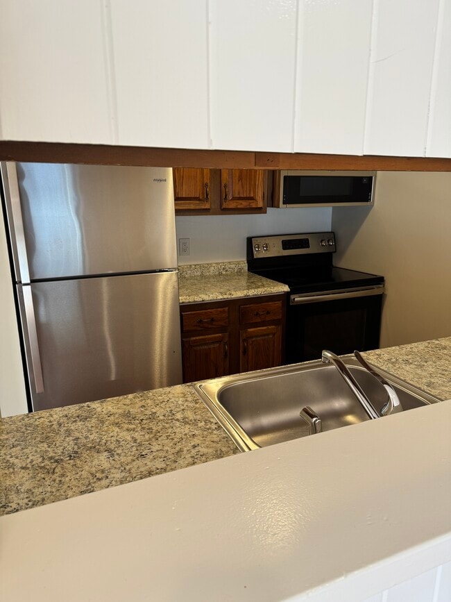 17 Danbury Rd unit 2, Ridgefield, CT 06877 - photo 4