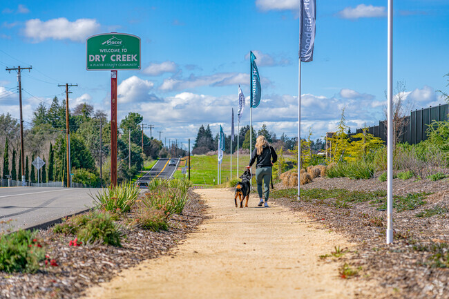 The dirt trail in Bianchi Estates is great for walking your dog.