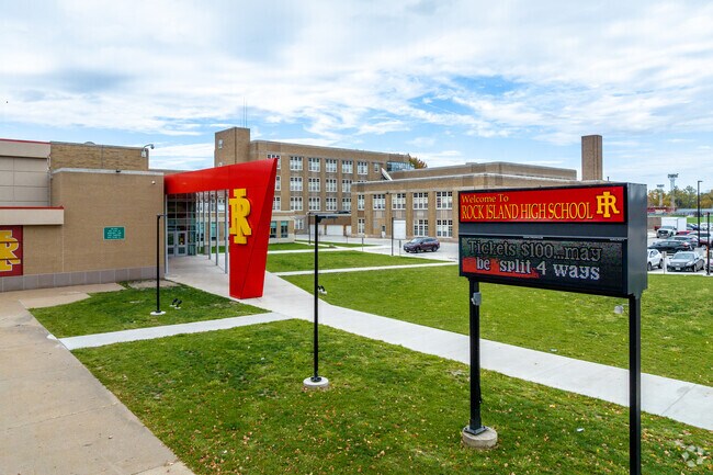 Rock Island High School serves Karstens-City Line students grades 9 through 12.