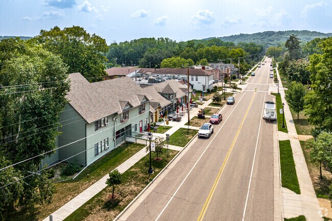 Downtown Afton invites you for a superior shopping, restaurant and entertainment experiences.