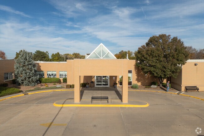 Clara Barton medical clinic is one of the most significant economic institutions in Hoisington.