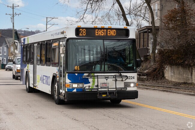 Travel in the Summerside area is easy with Cincinnati Go Metro.