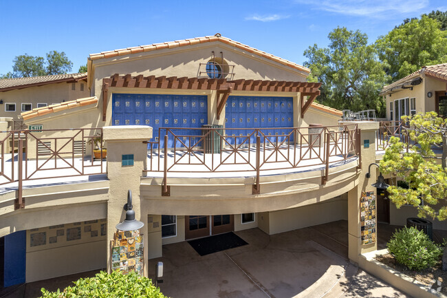 Encinitas Schools The Rhoades School Building.