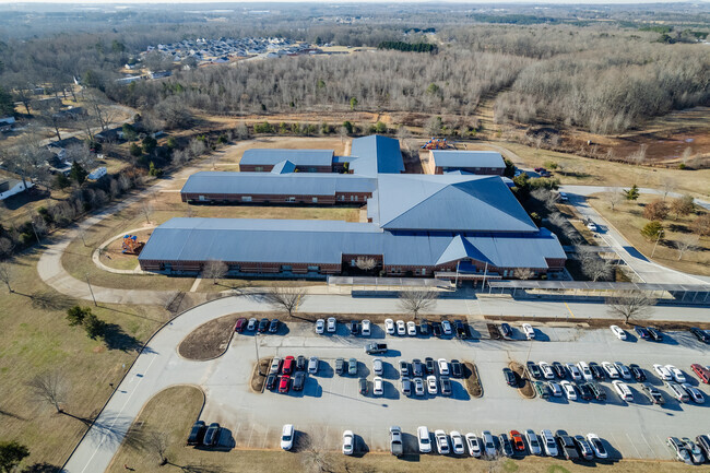 Parking at Lyman Elementary School