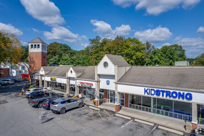 Broad River offers plenty of shopping strips throughout the neighborhood.