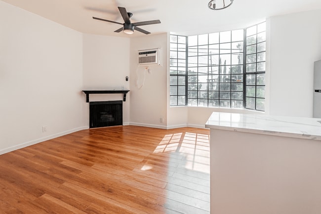 Sherwood Apts - Tujunga, Tujunga, CA 91042 - photo 6