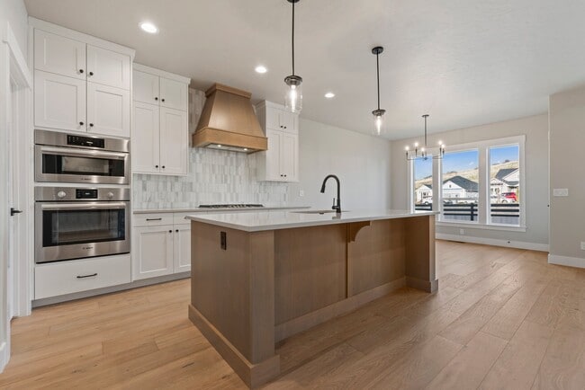 6530 E Lucy Dr, Eagle, ID 83629 - photo 2