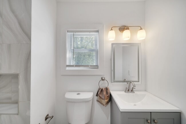 142 Steuben St, East Orange, NJ 07018 - photo 5