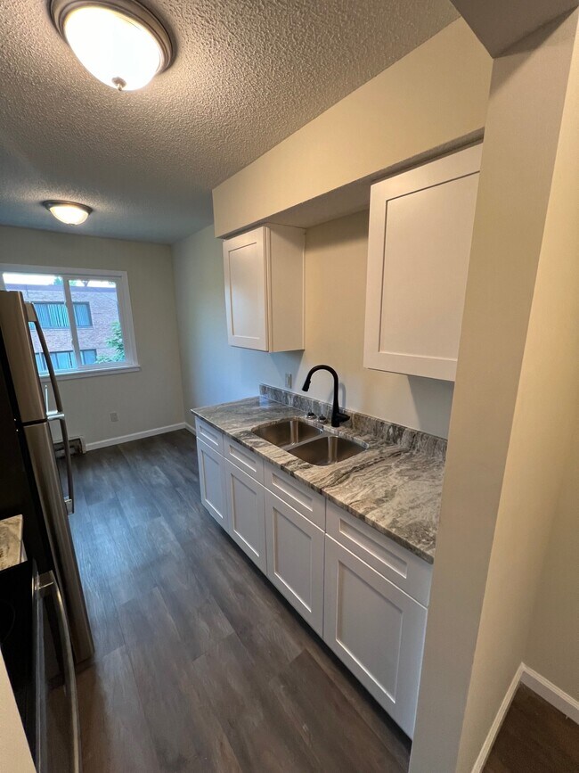 3806-3816 Stinson Blvd NE, Columbia Heights, MN 55421