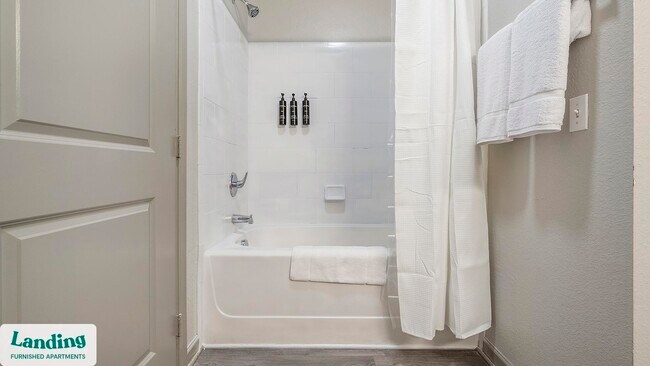 7116 Finn Hall Ave unit 1-203, Charlotte, NC 28216 - photo 7