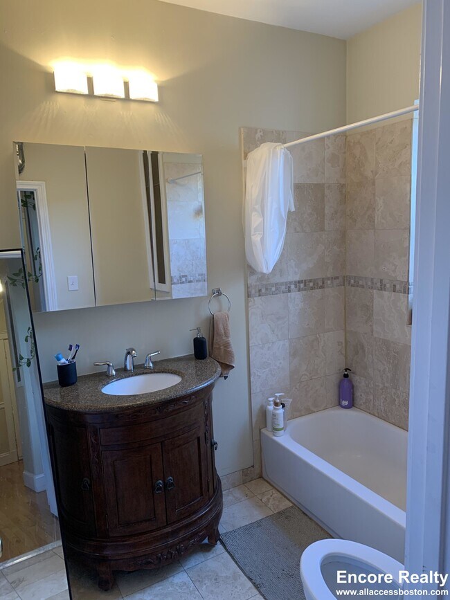 1189 Commonwealth Ave unit 27, Boston, MA 02134 - photo 6