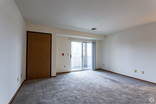 2BR, 2BA