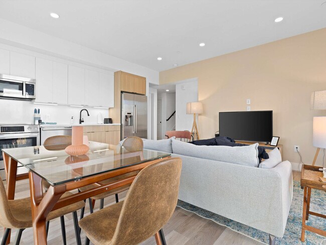 1428-1430-1430 North Capitol St NW unit ID1037757P, Washington, DC 20002 - photo 7