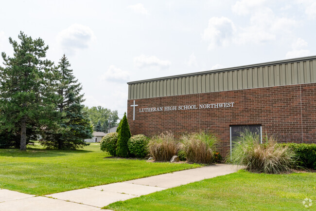 Lutheran High School Northwest building in Rochester.