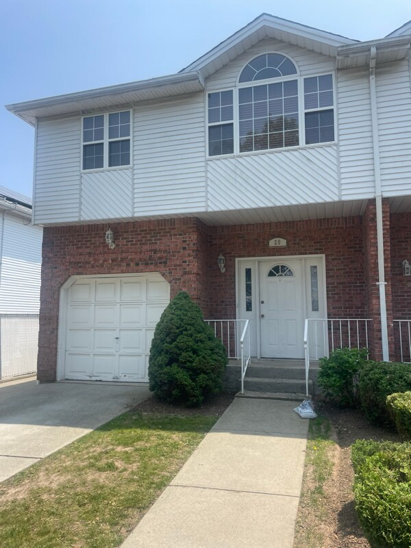 24 Shiel Ave, Staten Island, NY 10309