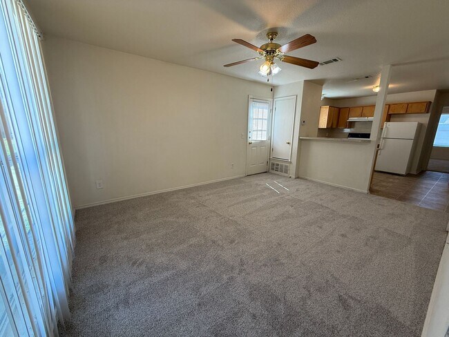4004 Doraine Ct unit A, Killeen, TX 76549 - photo 2
