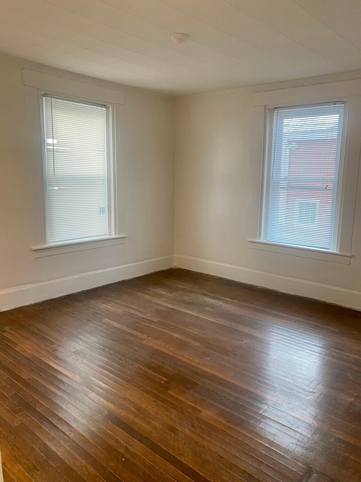 7 Court St unit 1, Woburn, MA 01801 - photo 1