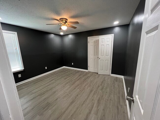 520 Revere Dr unit A, La Place, LA 70068 - photo 6