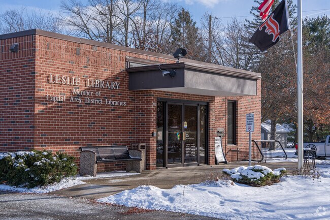 The Public Library in Leslie is serves residents in the area.