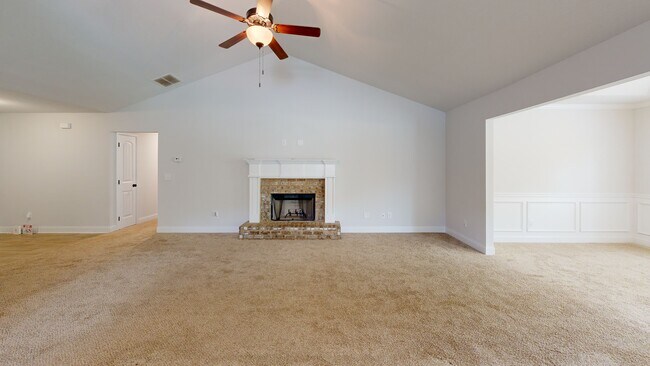 47 Kinsley Way, Statham, GA 30666 - photo 2