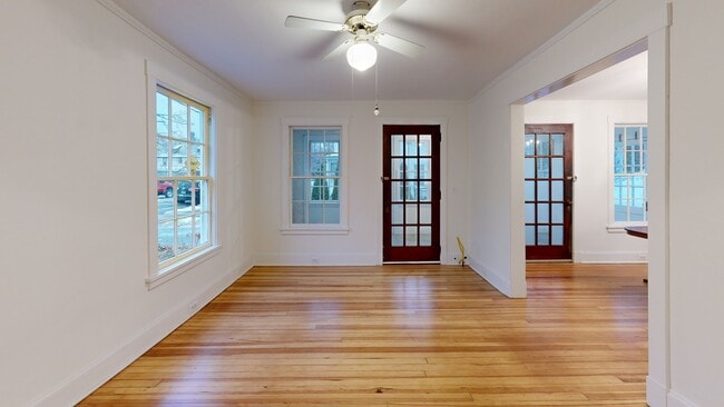 90 Allendale Rd, Hartford, CT 06106 - photo 2