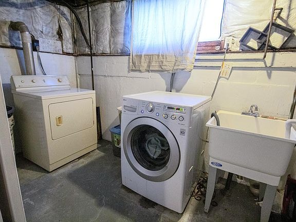 5627 S Sprinkle Rd, Portage, MI 49002 - photo 7