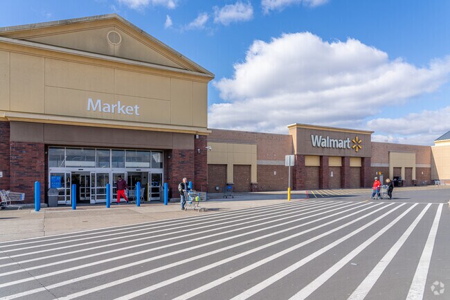 Many grocery options exist for Oaktree Hollow residents along Bristol Pike such as this Walmart in the Levittown Town Center.