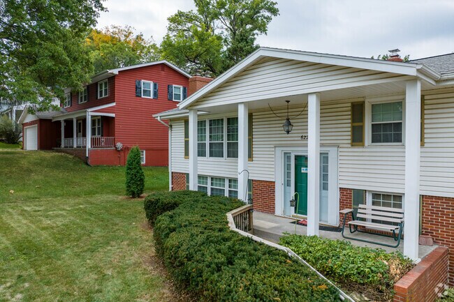 The residents of West Fairacres take pride in their homes.