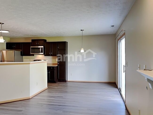 7474 Heaton Cir, Maineville, OH 45039 - photo 5