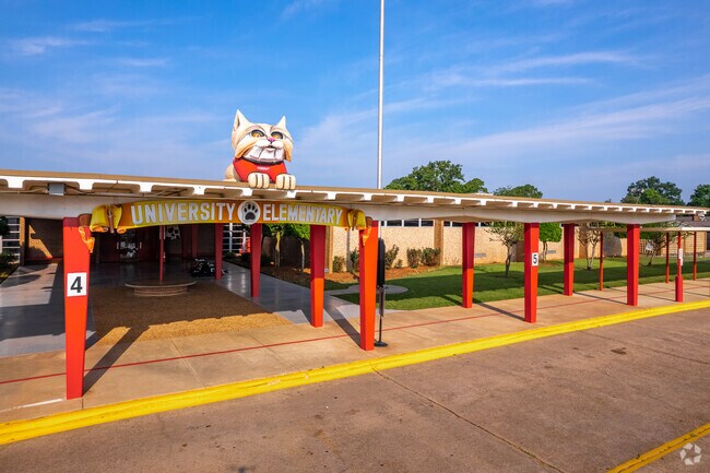 University Elementary School serves students in grades Kindergarten through fifth.