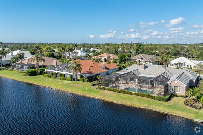 Audobon Country Club spreads its community over 750 acres in South Florida.