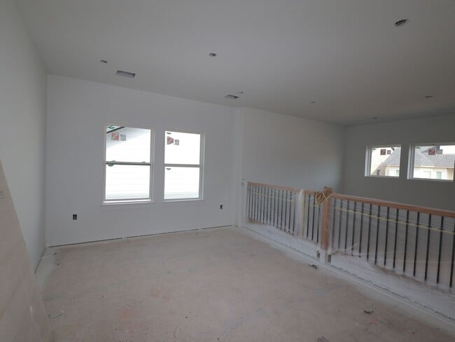 816 Boise Dr, Leander, TX 78641 - photo 5