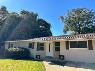 7111 Dale St, Pensacola, FL 32503