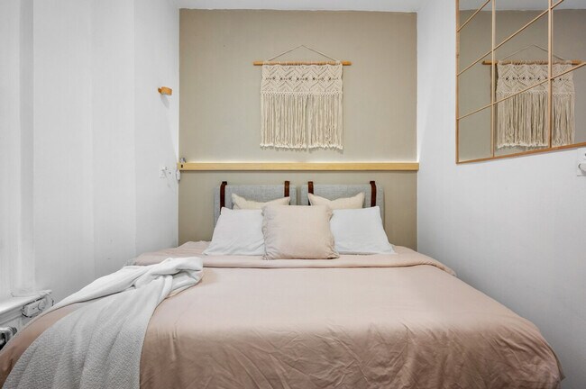 400 W 47th St unit ID1323962P, New York, NY 10036 - photo 4