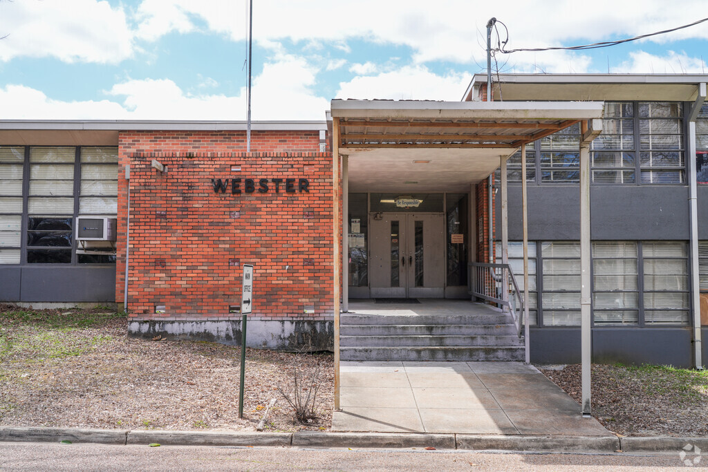 Webster Elementary builds early learners' futures in grades PK–1.