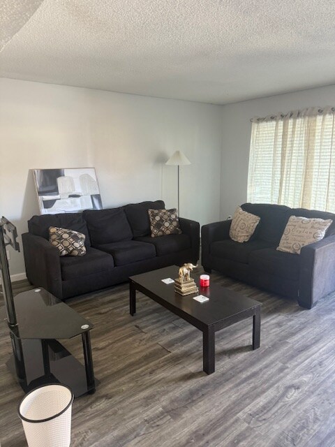 685 Wilson Blvd, Savannah, GA 31409 - photo 5