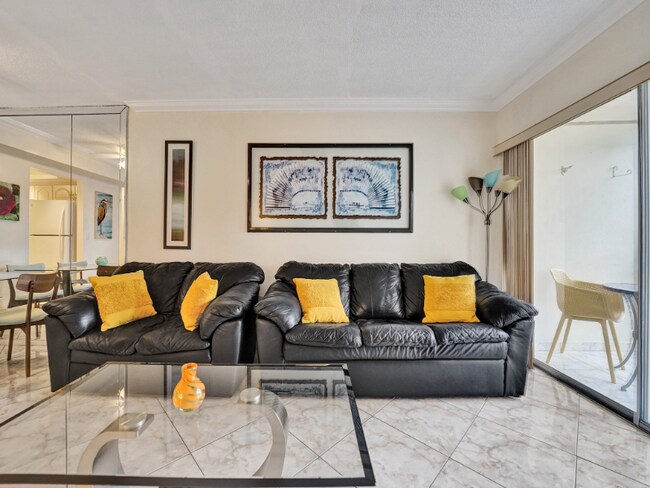 201 178th Dr, Sunny Isles Beach, FL 33160 - photo 7
