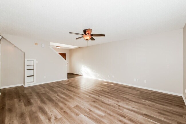 13323 N Brick Chapel Dr, Camby, IN 46113 - photo 5