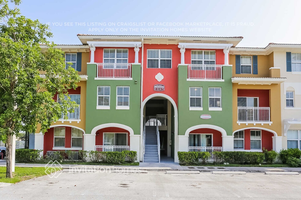 10903 NW 83rd St, Doral, FL 33178 - photo 1