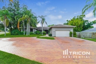 35 Baywood Ct, Palm Harbor, FL 34683