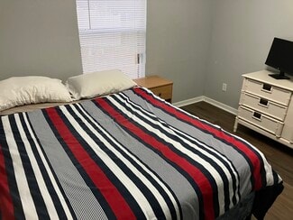 2221 NW 24th Terrace, Cape Coral, FL 33993