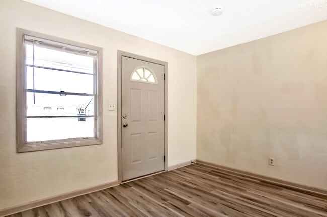 Bel Aire Oliver, Wichita, KS 67220 - photo 6