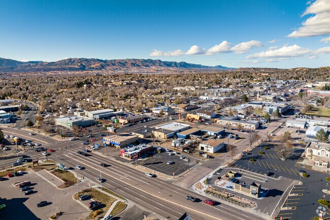 Austin Estates features the Citadel Shopping Mall, restaurants and grocery stores.