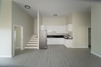 99-806 Aliipoe Dr Unit Front 3, Aiea, HI 96701
