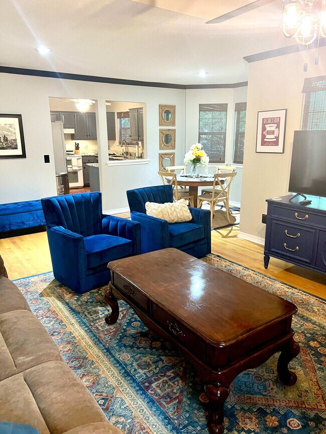 1072 N Valley View Dr unit ID1363334P, Fayetteville, AR 72701 - photo 3