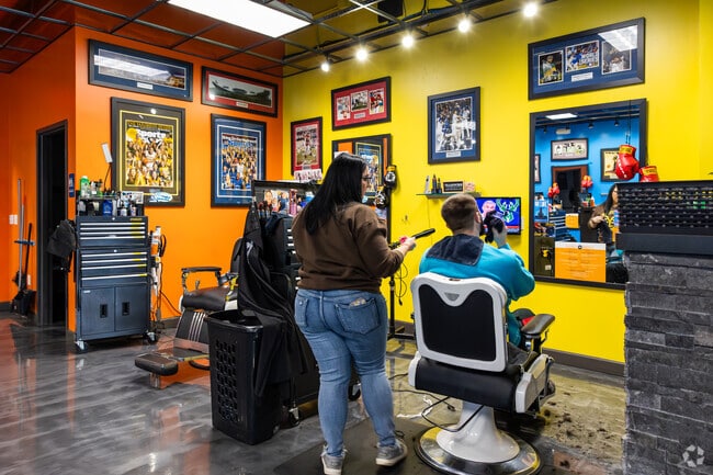 Lady Jane's Haircut for Men is a popular place near Avalon Park to get your hair cut.