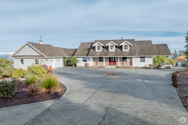 Well built luxury cottages are built in the mountains of Sequim WA.