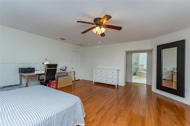 4416 SW 14th St, Miami, FL 33134 - photo 7