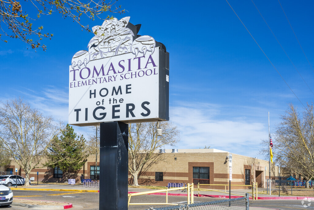 Tomasita Elementary School