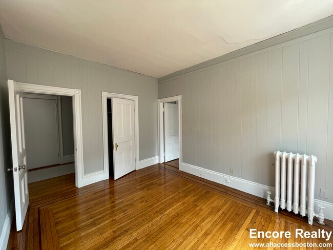 33 Griggs Rd unit 6, Brookline, MA 02446 - photo 7